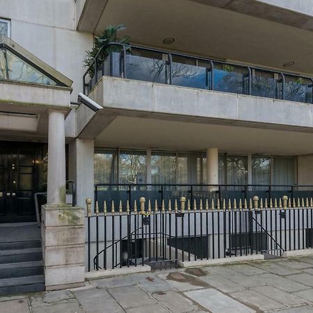 One Bedroom Hyde Park Apartment Лондон Экстерьер фото