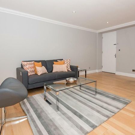One Bedroom Hyde Park Apartment Лондон Экстерьер фото