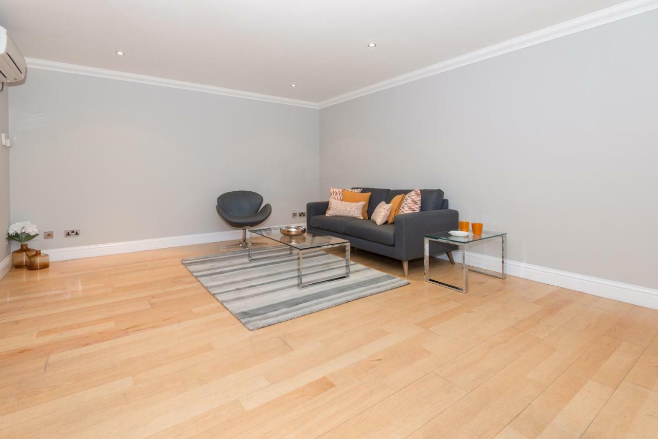 One Bedroom Hyde Park Apartment Лондон Экстерьер фото